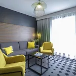 Mercure Centre Cote D'azur 히에레