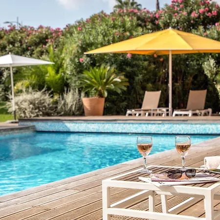 Готель Mercure Centre Cote D'azur 4*