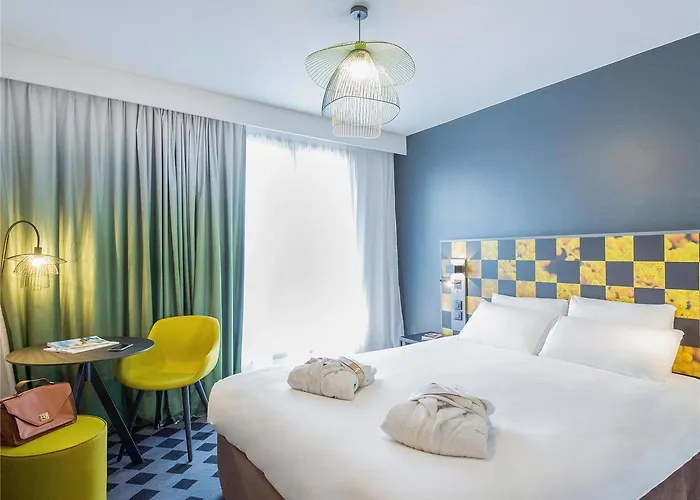 Mercure Centre Cote D'azur Готель 4*