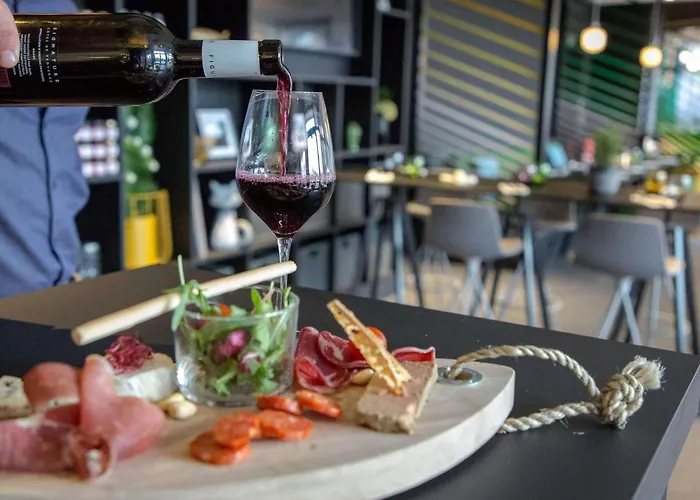 Mercure Centre Cote D'azur Готель