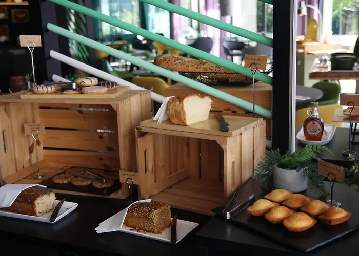 Mercure Centre Cote D'azur 4*