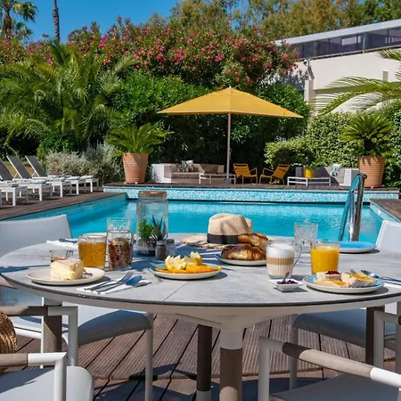Mercure Centre Côte D'azur 4*