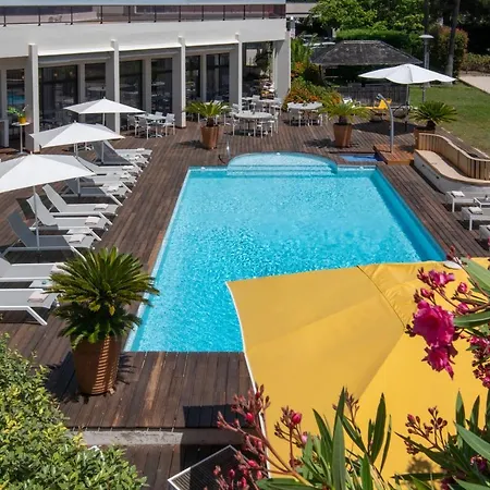 Mercure Centre Cote D'azur 4*