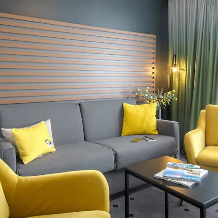 Mercure Centre Cote D'azur הייר