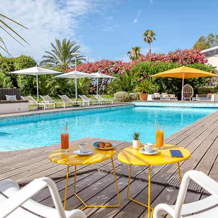 Mercure Centre Cote D'azur מלון