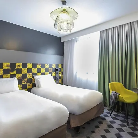 Mercure Centre Cote D'azur 히에레