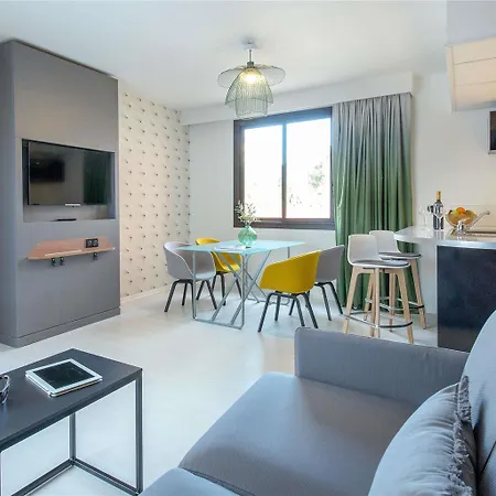 Mercure Centre Cote D'azur 4*