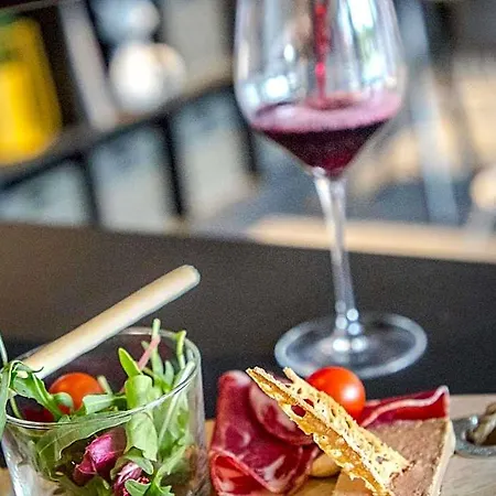 Mercure Centre Cote D'azur 호텔 4*