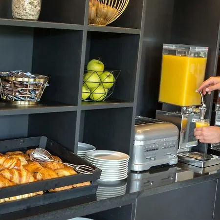 Mercure Centre Côte D'azur Hotel 4*