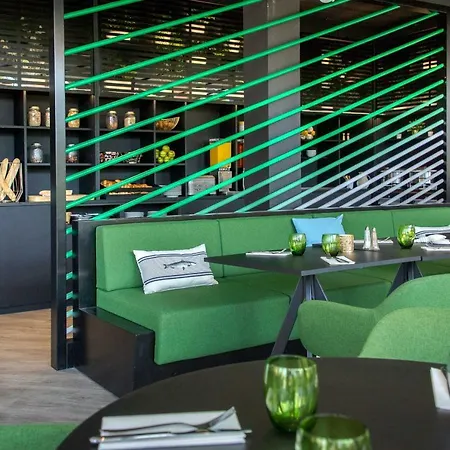 Mercure Centre Cote D'azur Hotel 4*