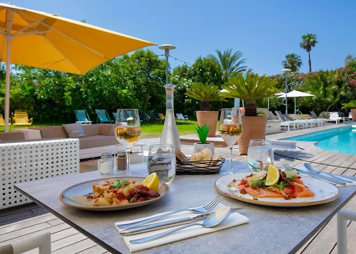 Mercure Centre Cote D'azur 4* Hyeres