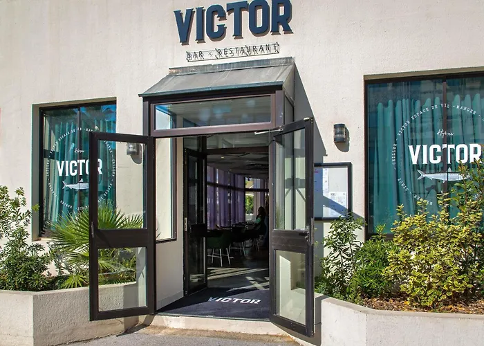 Hotel Mercure Centre Côte D'azur 4*