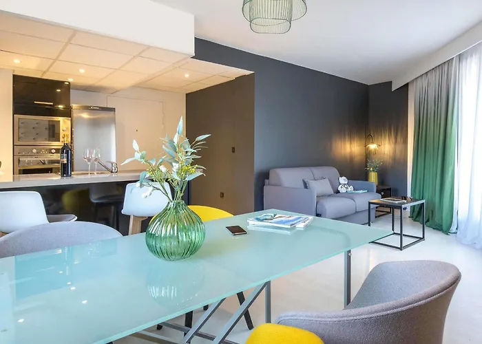 Mercure Centre Cote D'azur Hotel