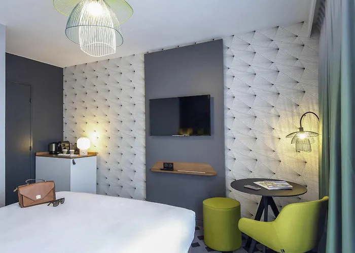 Mercure Centre Cote D'azur Hyeres