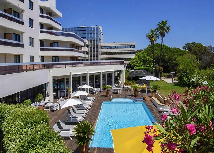 Hotel Mercure Centre Côte D'azur Hyères