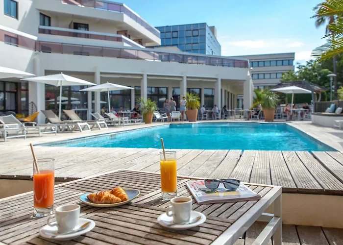 Mercure Centre Côte D'azur 4*